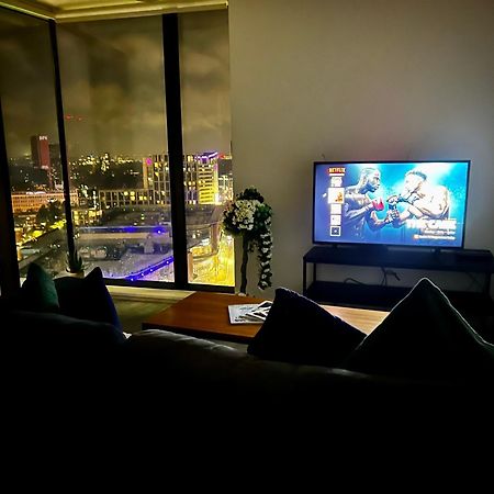 Premium Deals L Last-Minute Stay L 4 Min Walk To Birmingham Central Library L 18Th Floor 2 Bed 2 Bath City Centre Penthouse With Gym & Netflix By Jvt Short Lets Exteriér fotografie