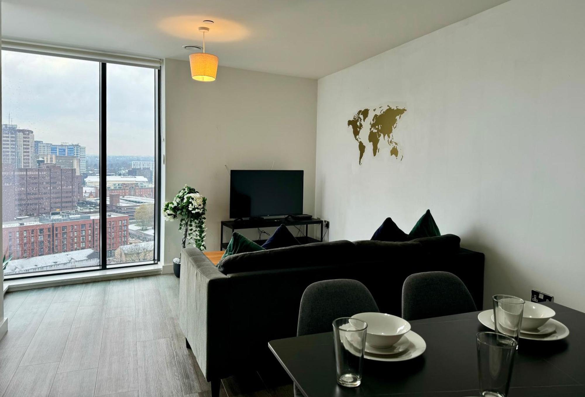 Premium Deals L Last-Minute Stay L 4 Min Walk To Birmingham Central Library L 18Th Floor 2 Bed 2 Bath City Centre Penthouse With Gym & Netflix By Jvt Short Lets Exteriér fotografie