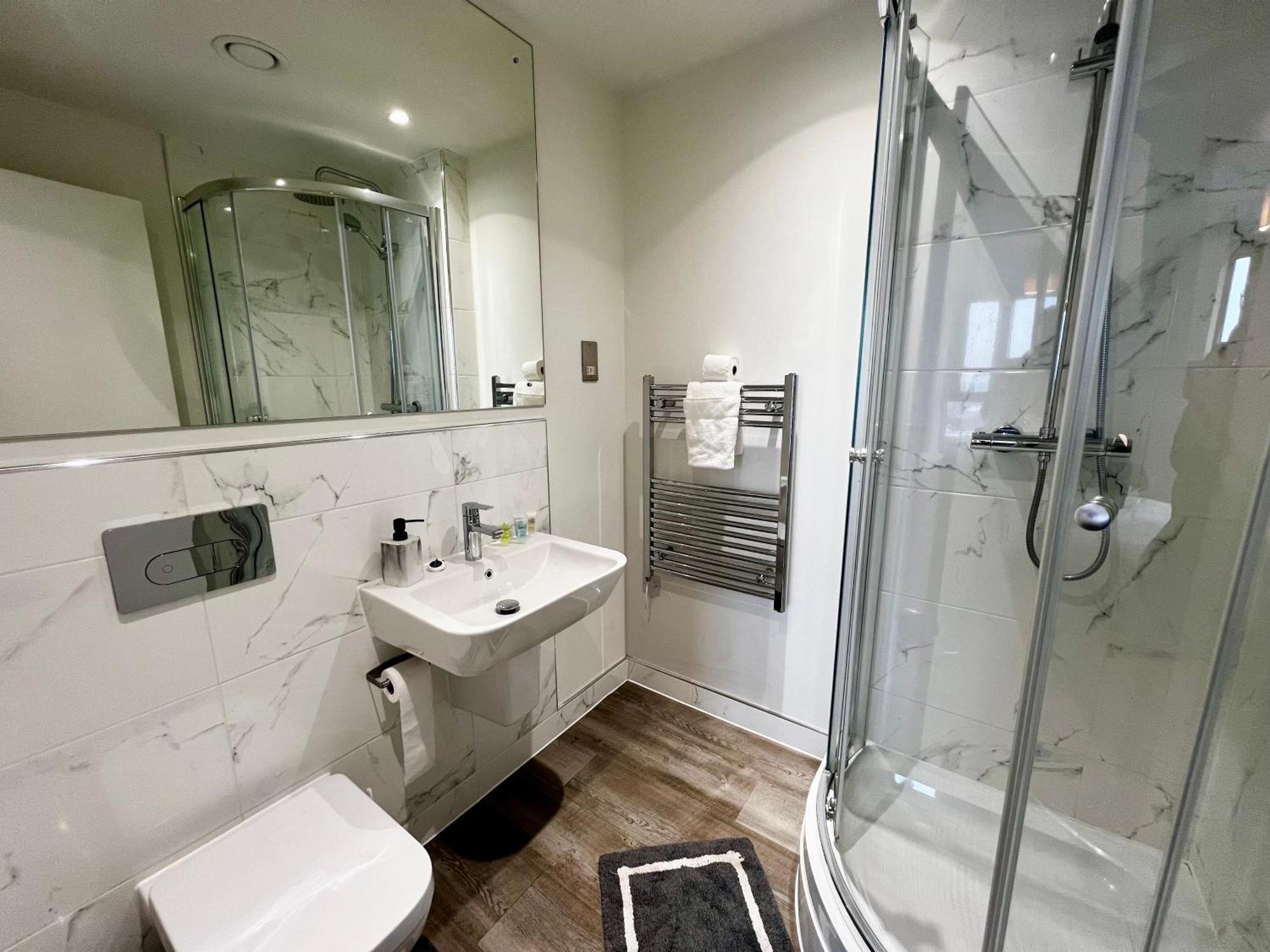 Premium Deals L Last-Minute Stay L 4 Min Walk To Birmingham Central Library L 18Th Floor 2 Bed 2 Bath City Centre Penthouse With Gym & Netflix By Jvt Short Lets Exteriér fotografie